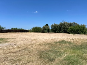 3602 Guerrero St in Laredo, TX - Building Photo - Building Photo