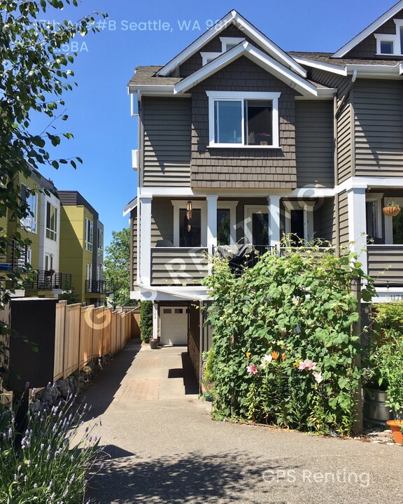 115 17th Ave in Seattle, WA - Building Photo