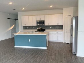 8325 SW 42nd Cir in Ocala, FL - Building Photo - Building Photo