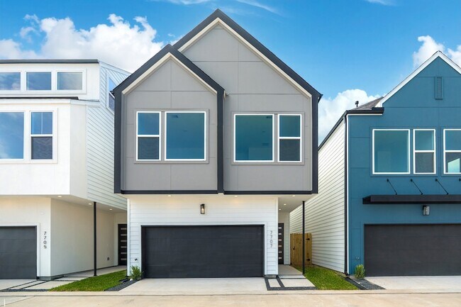 7707 Inwood Grv Ln in Houston, TX - Building Photo - Building Photo