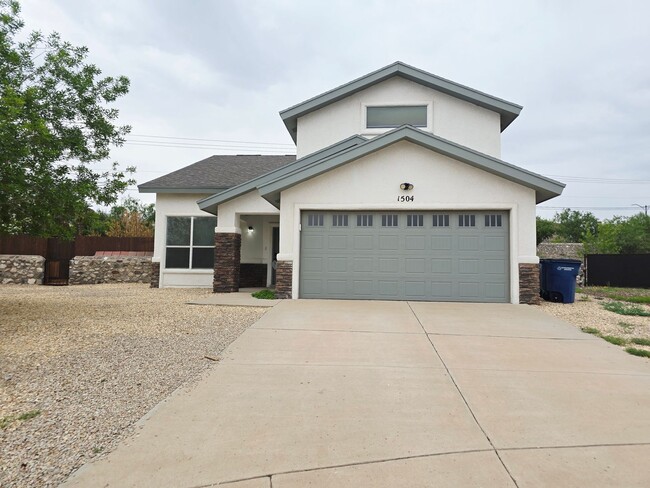 1504 Bill Mueller Pl