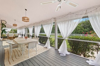 15100 Sweetwater Ct in Ft. Myers, FL - Building Photo - Building Photo
