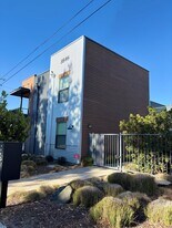 Paso de Oak in Paso Robles, CA - Building Photo