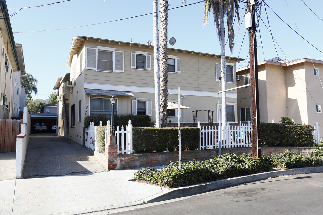 13544 Rye St in Sherman Oaks, CA - Building Photo