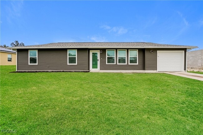 1421 NE 18th Ave