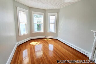 15 Elder St in Boston, MA - Building Photo - Building Photo