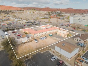 125 W Saint George Blvd in Saint George, UT - Building Photo - Building Photo