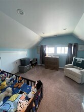 11 Skylark Ln in Levittown, NY - Building Photo - Building Photo