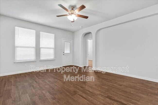 1125 Ferncliff Dr in Fort Worth, TX - Building Photo - Building Photo