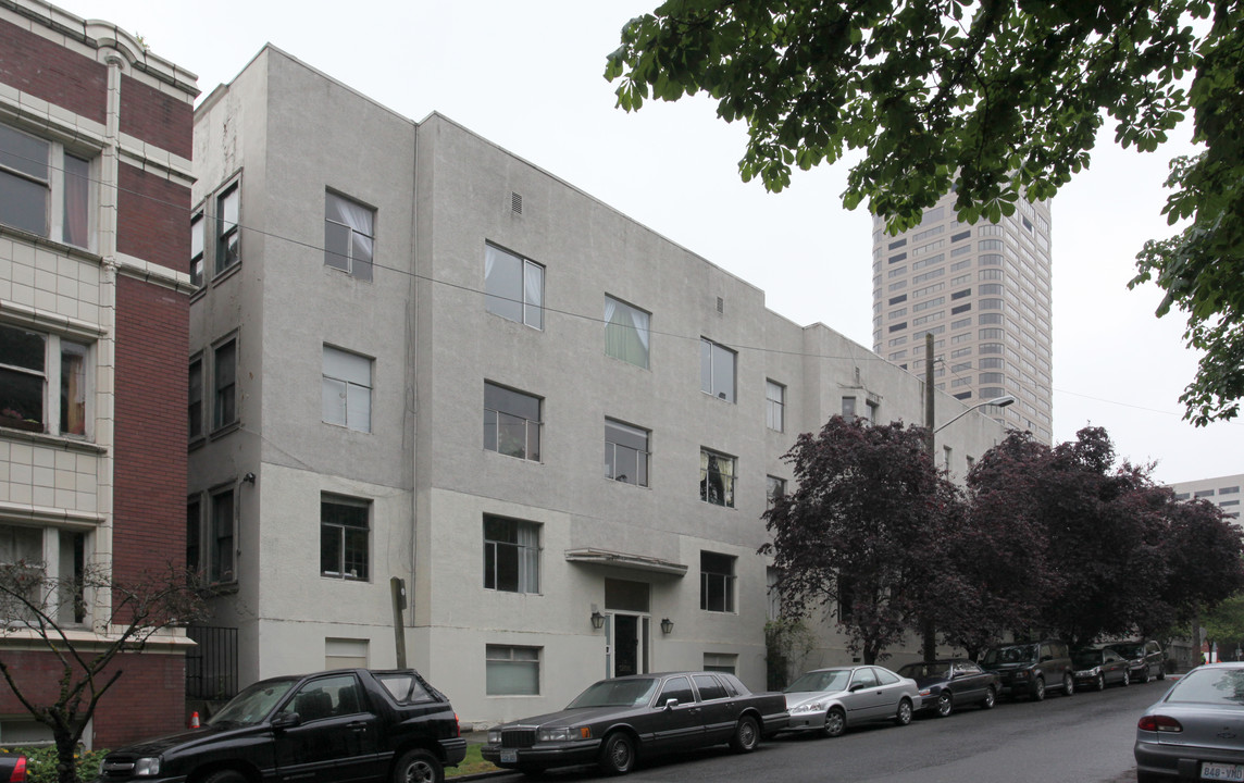 Arcadia Saint Paul Apartments in Seattle, WA - Building Photo