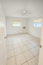 917 NE 22nd Dr in Wilton Manors, FL - Building Photo - Building Photo