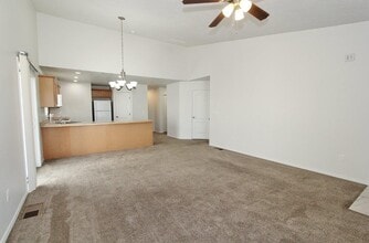 454 Old Maple Dr in Emmett, ID - Building Photo - Building Photo