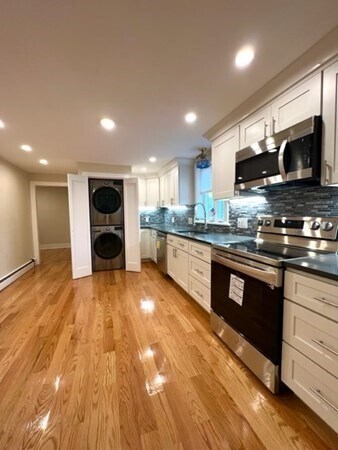 2 Buckingham St-Unit -2 in Boston, MA - Building Photo - Building Photo