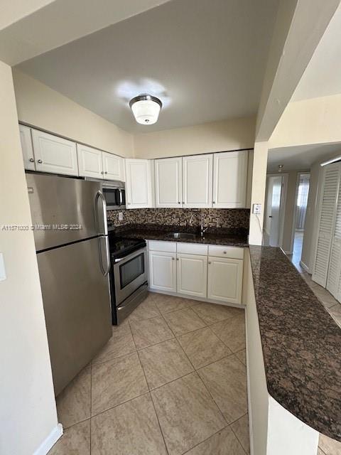 4050 NE 12th Ter, Unit 30-1 in Oakland Park, FL - Foto de edificio