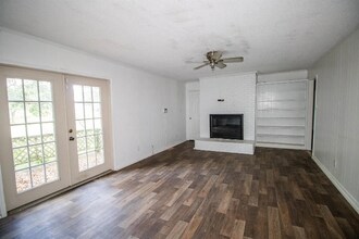24 Rainbow Cove in Jackson, TN - Building Photo - Building Photo