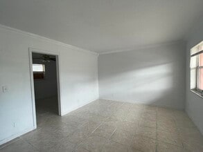 531 C St in Lake Worth Beach, FL - Building Photo - Building Photo