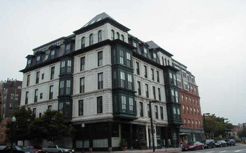 557 Tremont St in Boston, MA - Building Photo - Building Photo