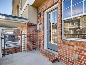 319 Quebec St, Unit 2 in Denver, CO - Building Photo - Building Photo