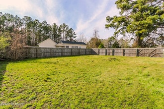 102 S Park Ln in Newport, NC - Building Photo - Building Photo