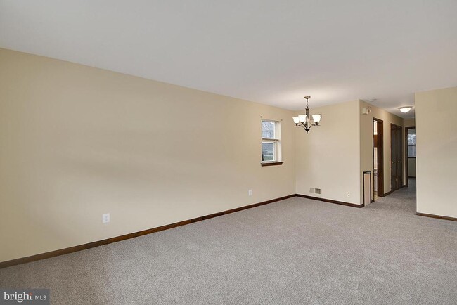 602 Country Ln in Morton, PA - Building Photo - Building Photo