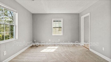 1451 W Ocean View Ave in Norfolk, VA - Building Photo - Building Photo