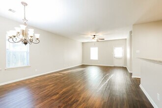 24642 Sandusky Dr in Tomball, TX - Building Photo - Building Photo
