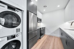 28 Spencer Place in Brooklyn, NY - Building Photo