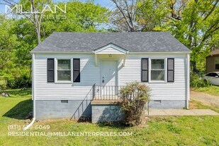 39 Chestnut Dr in Clarksville, TN - Building Photo