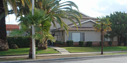 350 N Vecino Dr in Covina, CA - Building Photo - Building Photo