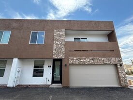 4307 N 13th Pl, Unit 4 in Phoenix, AZ - Building Photo