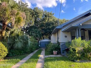 2258 Ernest St in Jacksonville, FL - Building Photo - Building Photo
