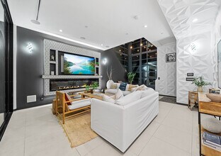 838 California Ave in Los Angeles, CA - Building Photo - Building Photo