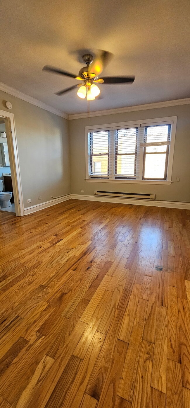 4735 N Hermitage Ave, Unit 4737-407