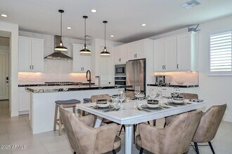 17141 W Middlebury St in Surprise, AZ - Building Photo - Building Photo