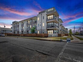 1500 N Fitzhugh Ave in Dallas, TX - Building Photo