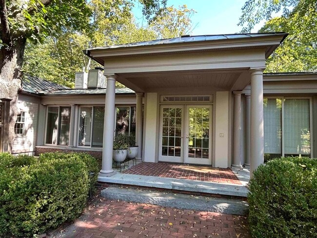 property at 81 Front St