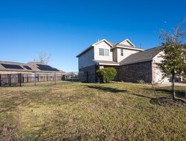 5403 Rosser Ruby Way in Brookshire, TX - Building Photo