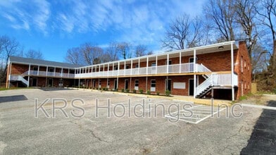 1121 Stainback St in Petersburg, VA - Building Photo - Building Photo
