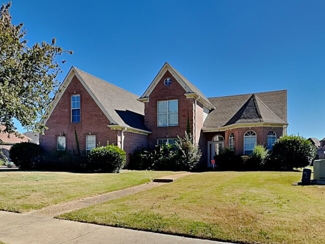 property at 7513 Easterly Ln