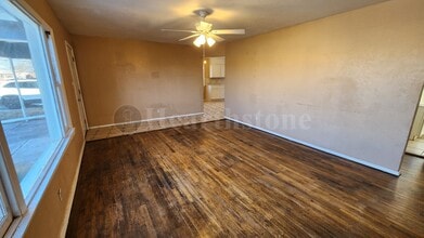 1012 E Brazos St in Portales, NM - Building Photo - Building Photo