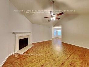 408 Underwood Ct in Locust Grove, GA - Foto de edificio - Building Photo