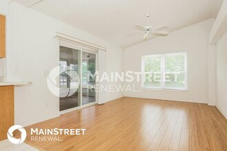 12 Ocean Pines Dr in Ormond Beach, FL - Foto de edificio - Building Photo