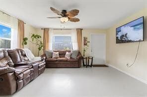 3424 Bacom Point Rd in Pahokee, FL - Building Photo - Building Photo