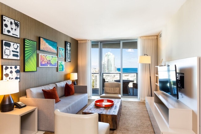 4011 S Ocean Dr in Hollywood, FL - Foto de edificio - Building Photo