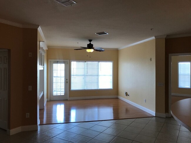 3593 Conroy Rd in Orlando, FL - Building Photo - Building Photo