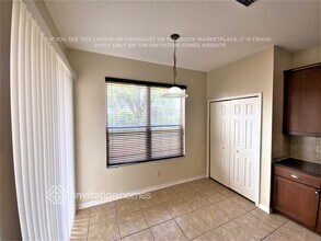 2613 Dakota Rock Dr in Ruskin, FL - Building Photo - Building Photo