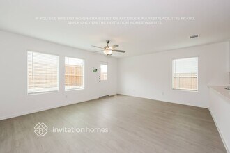 2811 Tennessee Walker Wy in Heartland, TX - Building Photo - Building Photo