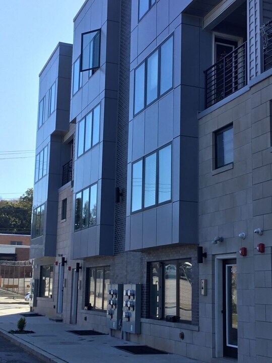 3406 W Commissioner St in Philadelphia, PA - Building Photo