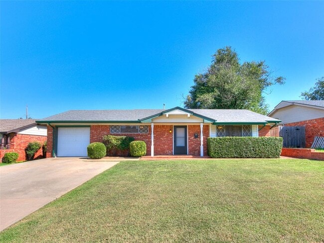 5709 NW 64th St in Warr Acres, OK - Building Photo - Building Photo