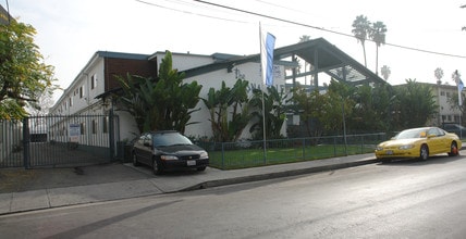 5650 Fair Ave in North Hollywood, CA - Building Photo - Building Photo